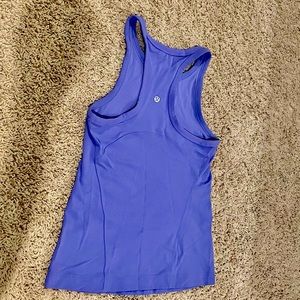 Women’s athletic tank